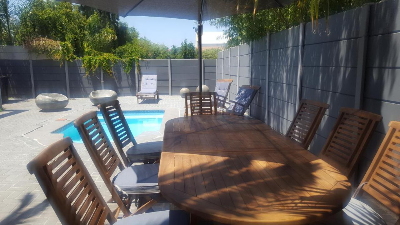 Hayley'S Place Cape Town Exterior photo
