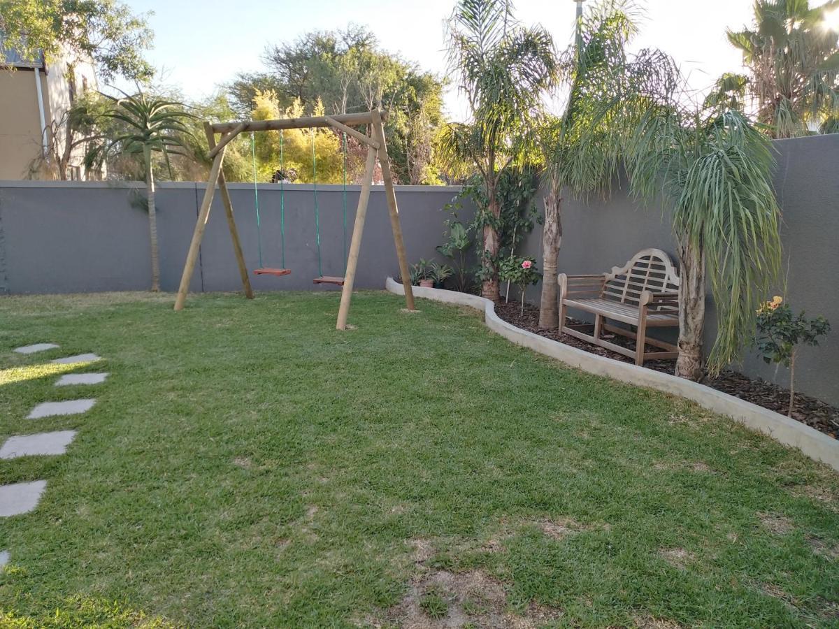 Hayley'S Place Cape Town Exterior photo